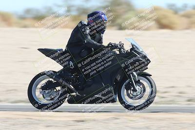 media/Oct-05-2025-CVMA (Sun) [[beeef4f201]]/Race 11-500-400(4)-350 Supersport/